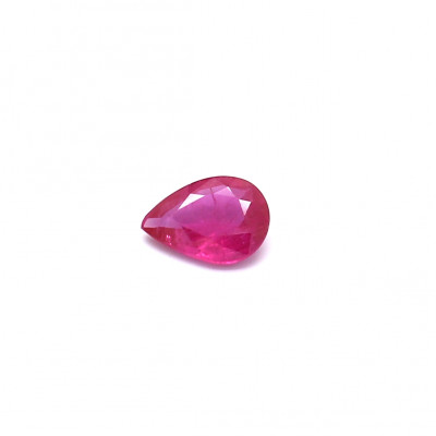 0.11克拉亮色VI1梨形格陵兰岛红宝石