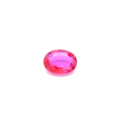 0.18克拉中亮色轻微内含物椭圆形莫桑比克红宝石