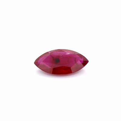 0.65克拉鲜色I1橄榄形莫桑比克红宝石