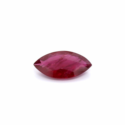 0.68克拉鲜色I1橄榄形莫桑比克红宝石