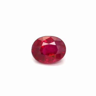 0.39克拉鮮色EC2橢圓形緬甸紅寶石