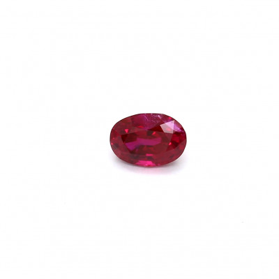 Ruby 0,8 Karat oval
