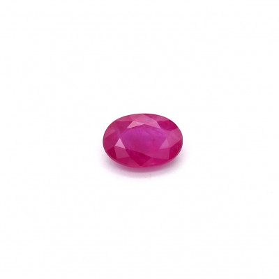 Ruby 0,66 Carat oval