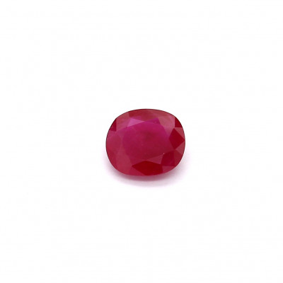 Ruby 0,8 Karat oval