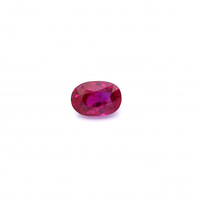 Ruby 0,61 Karat oval